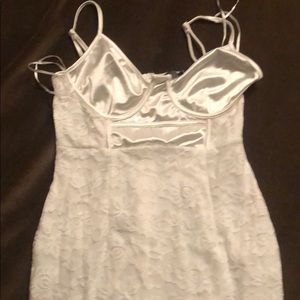 PRETTY LITTLE THING WHITE LACE DRESS (BRAND NEW)